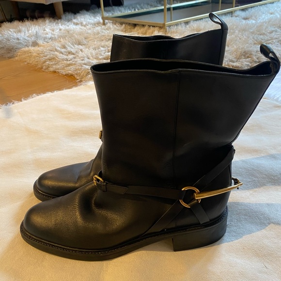 Gucci black leather gold horse bit boots - Picture 6 of 9